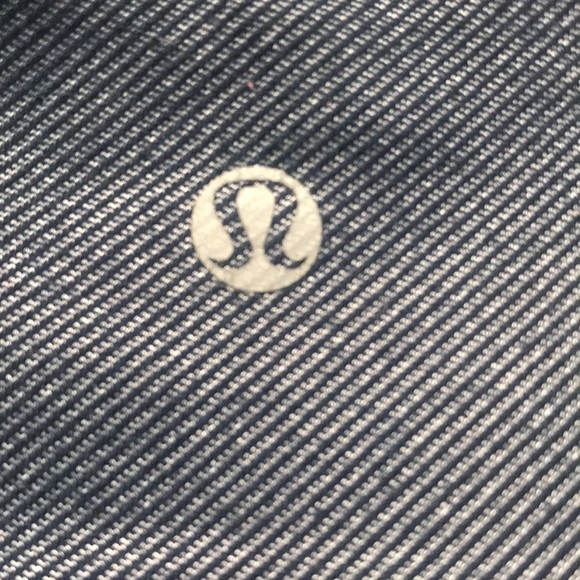 Lululemon Special Edition Sashiko Denim Blue Print Wonder Under Crop Leggings - Picture 7 of 9